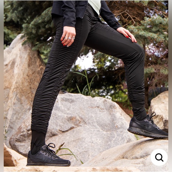 AGOGIE Women's +20 Resistance Pants Size Petite XL - Picture 3 of 9